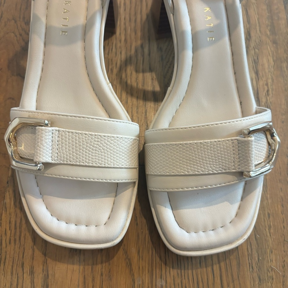 White Bridal Block Heel Sandals - Picture 3 of 8